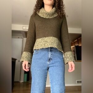 Green Fuzzy Cropped Sweater